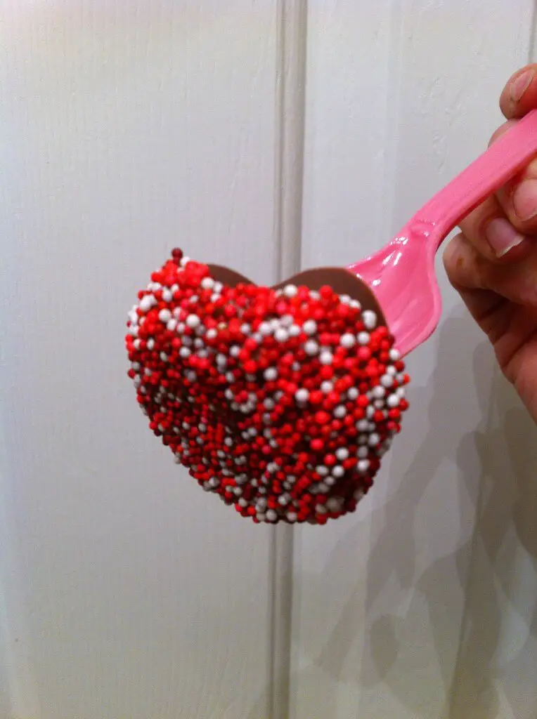 hot chocolate on a spoon valentines gift