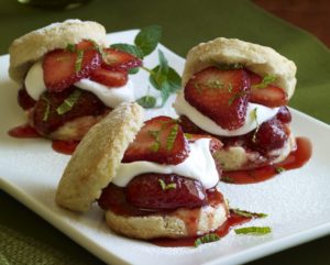 homemade strawberry shortcake sliders