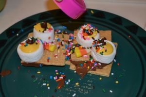 owl s'mores with sprinkles