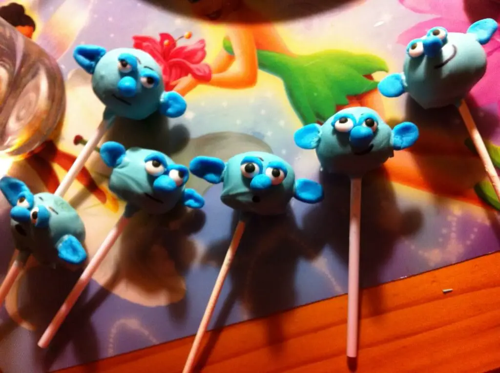 smurf cake pops