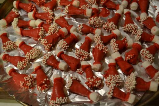 santa hat reindeer food