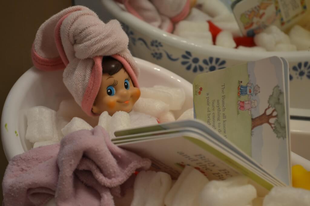 elf on a shelf bath