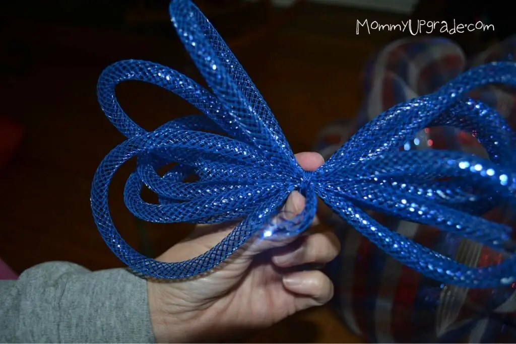 flagwreath12 shine blue rope