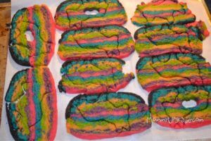 making pinata cookies for cinco de mayo