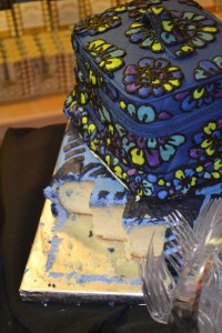 vera bradley indigo pop cake