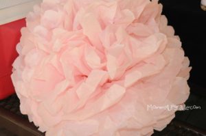 how to make tissue paper pom poms