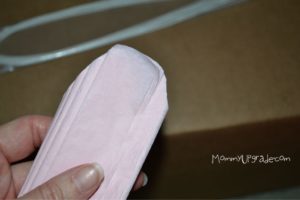 how to make tissue paper pom poms