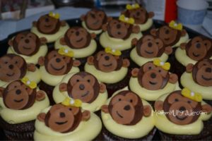 monkey cupcakes