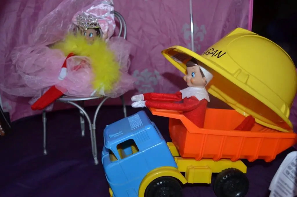elf on a shelf plays dress up pretend play elf on a shelf