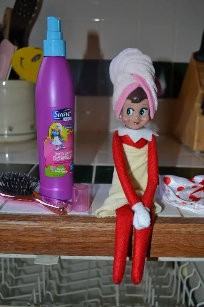 elf on the shelf towel