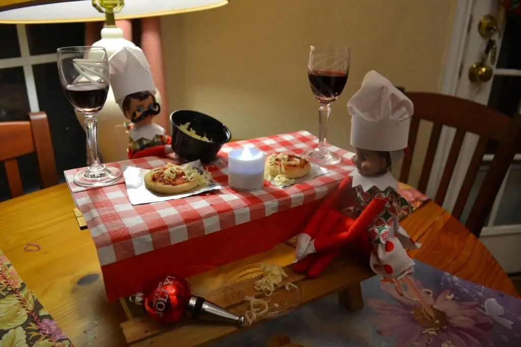 restaurant elf on a shelf