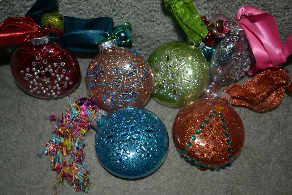 gift glitter ornaments