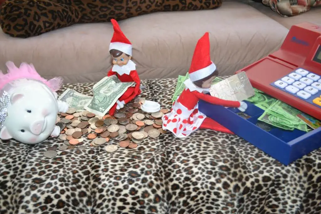 elf on a shelf piggy money