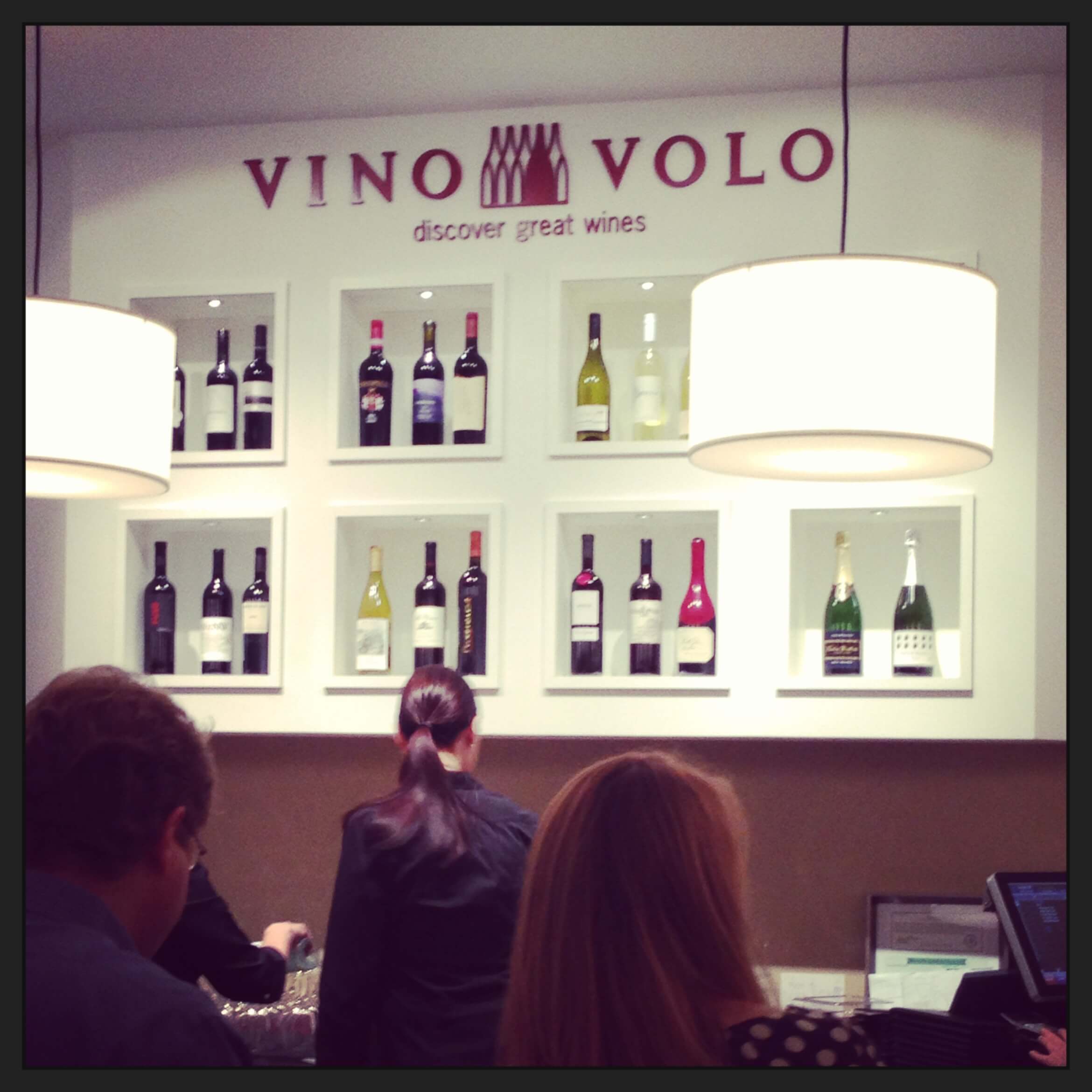 dfw vino volo