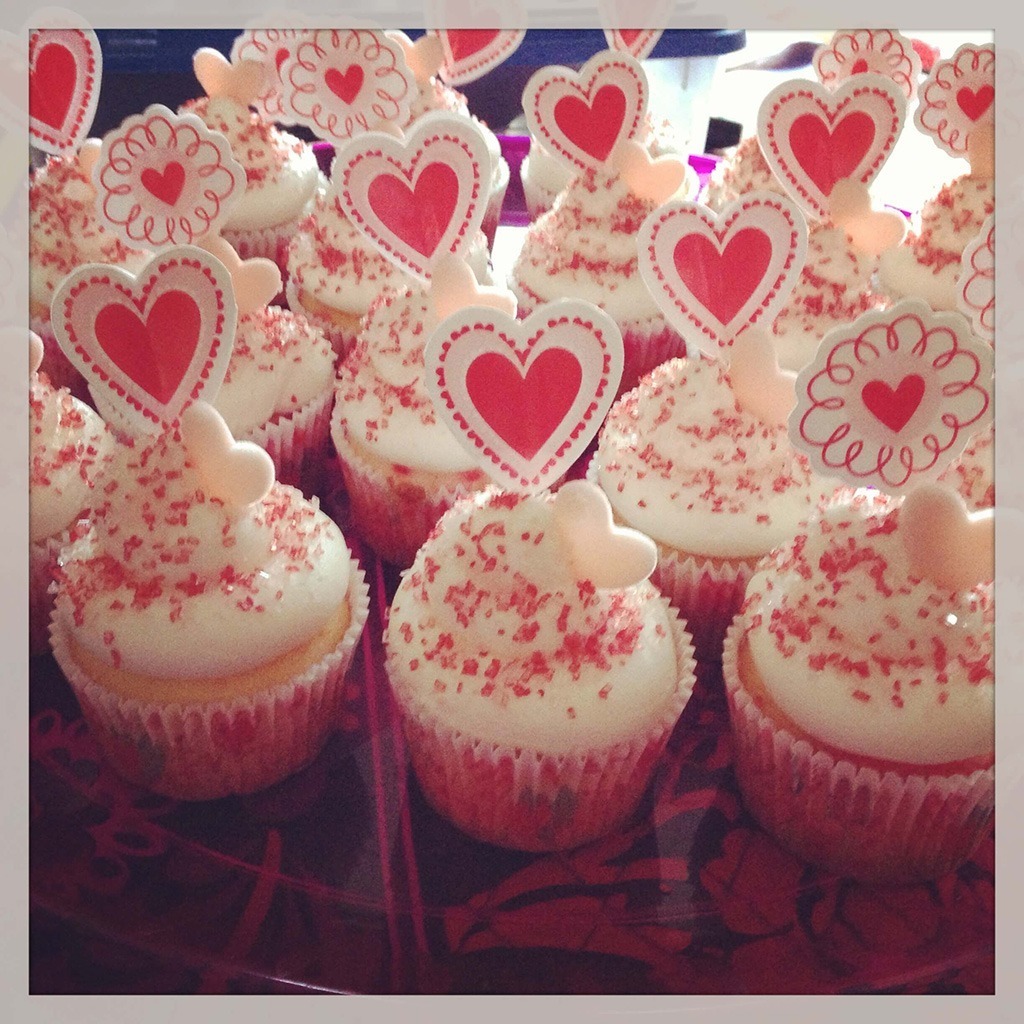 valentine cupcakes