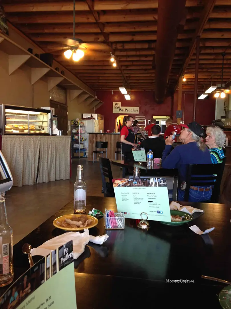 pie peddlers restaurant in glen rose texas pie peddler in glen rose