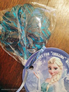 elsa snowflake lollipops for party favors