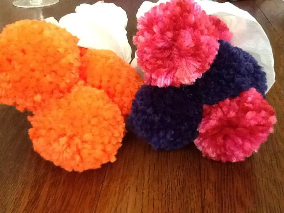 pom pom bouquet