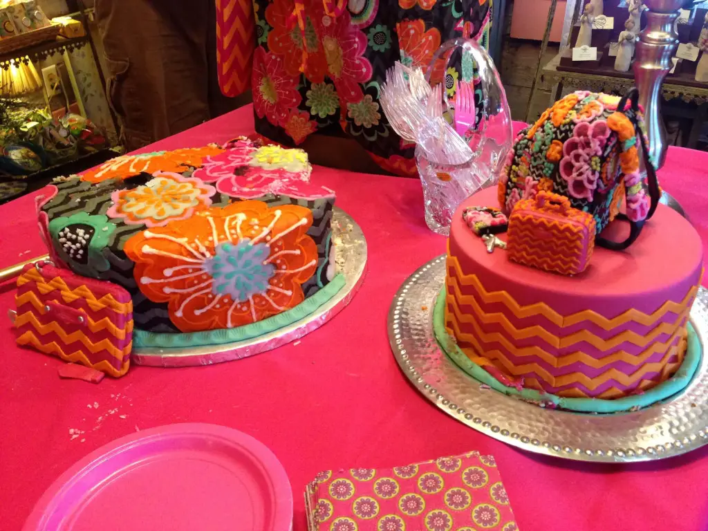 top and bottom of vera bradley cake