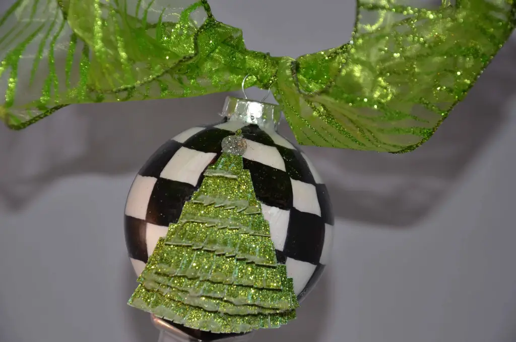 black and white ornament black and white ornament - MacKenzie-Childs
