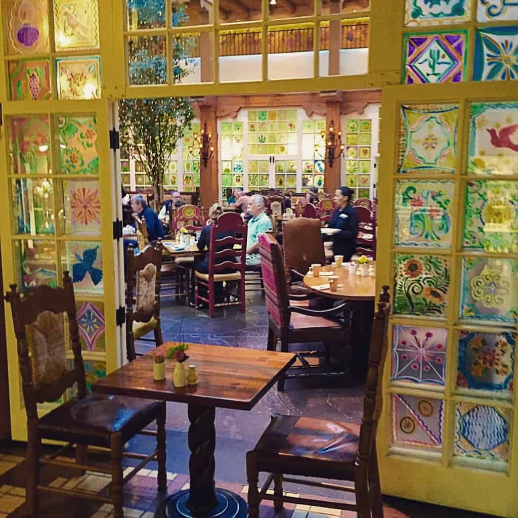 dining room at la fonda hotel