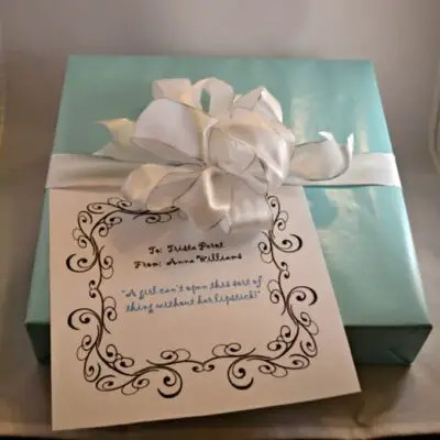blue wrapping gift