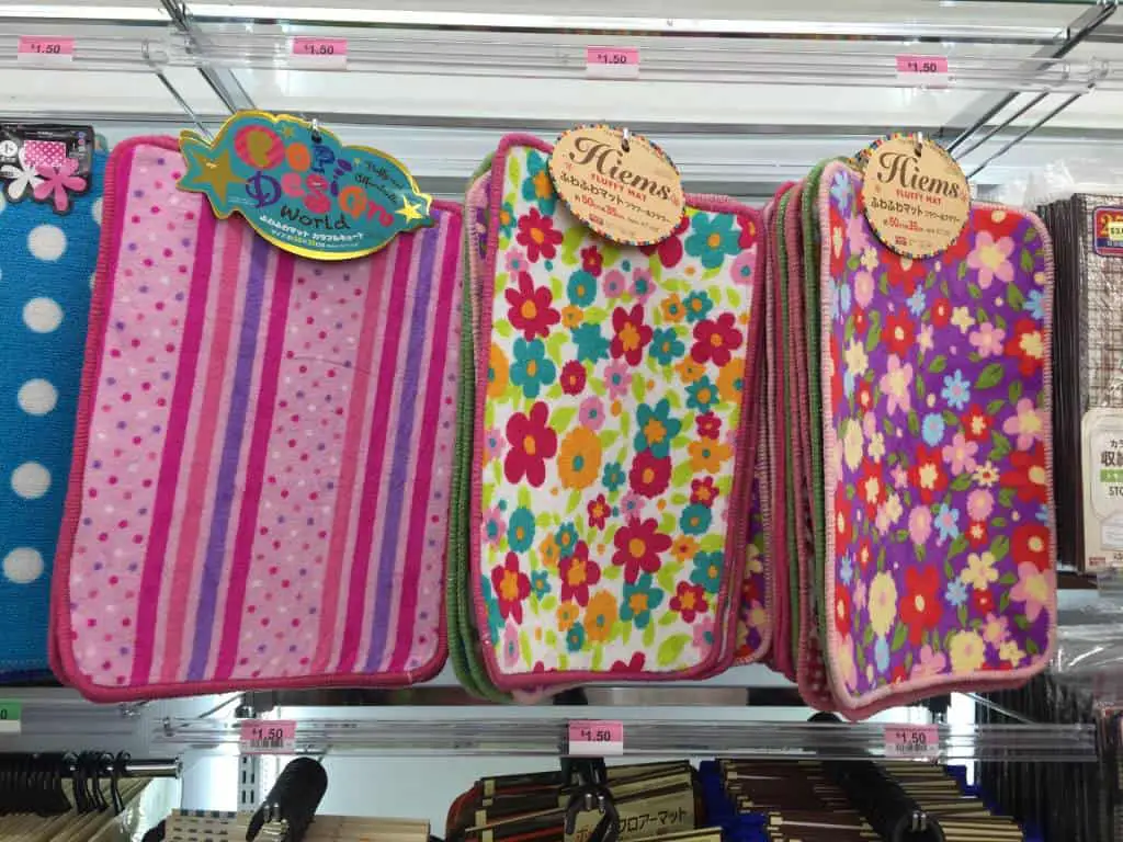 little rugs from DAISO