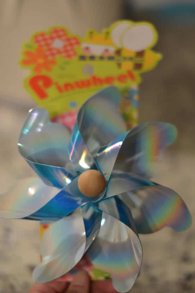 DAISO pinwheel