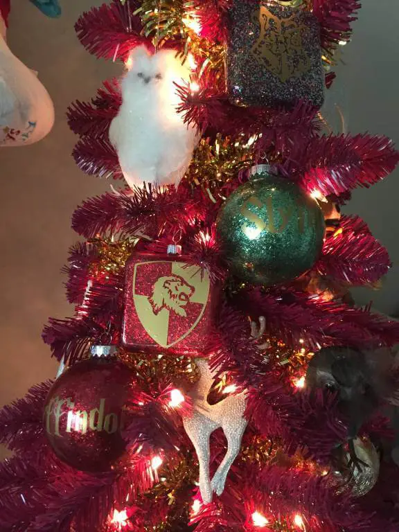 harry potter christmas tree close up