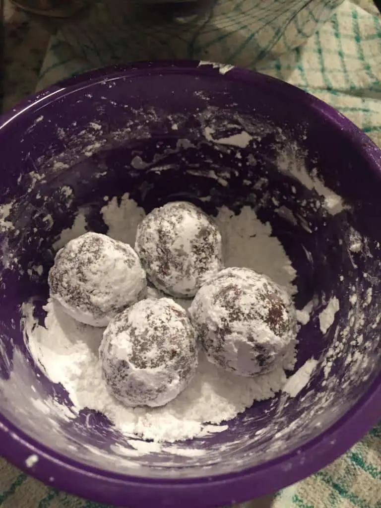 sugar coated chocolate balls