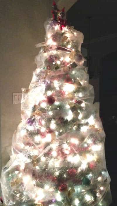 elf-christmas-tree