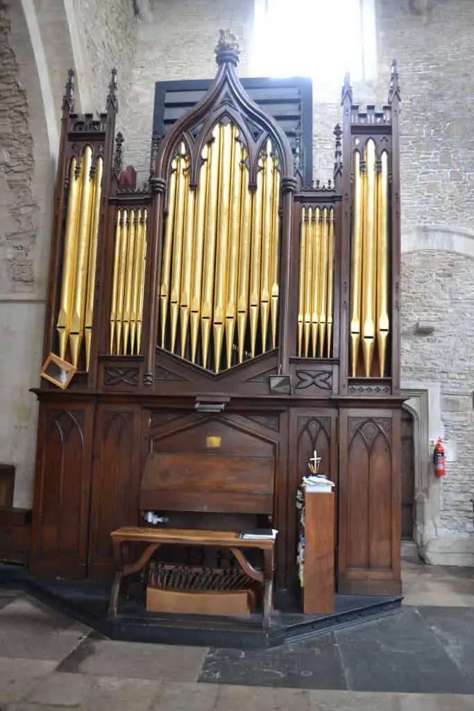 organ in brampton church