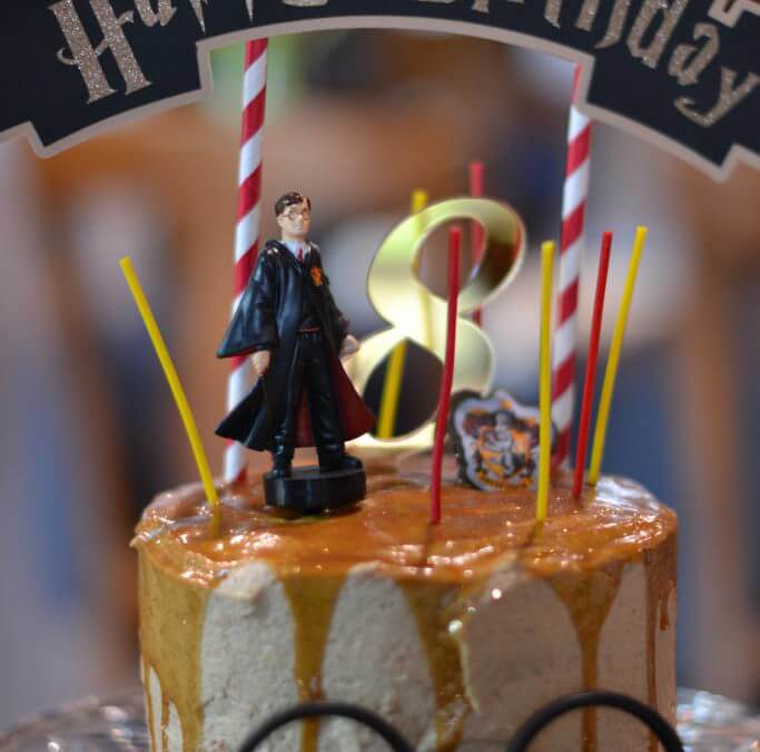 Harry Potter Birthday “Butterbeer” Cake