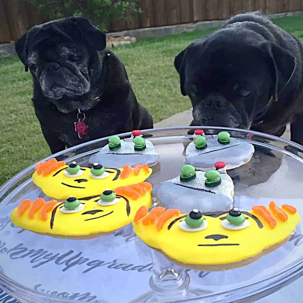 pugs stealing ratchet and clank cookies