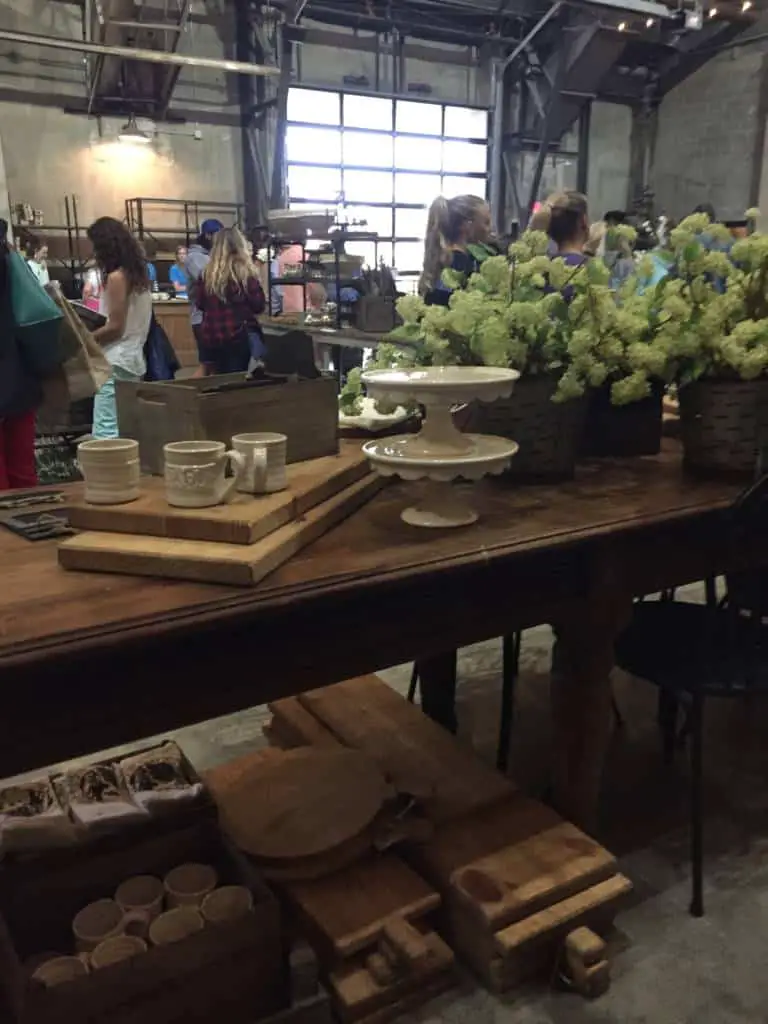 tablescape at magnolia market