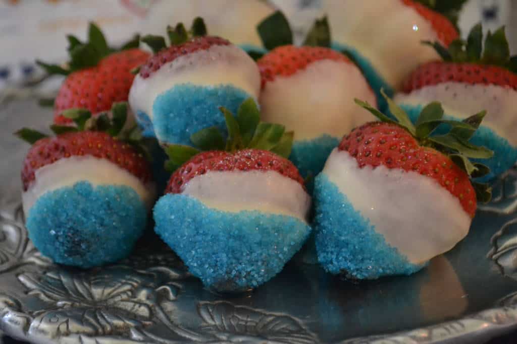 july 4th candy dipped strawberries