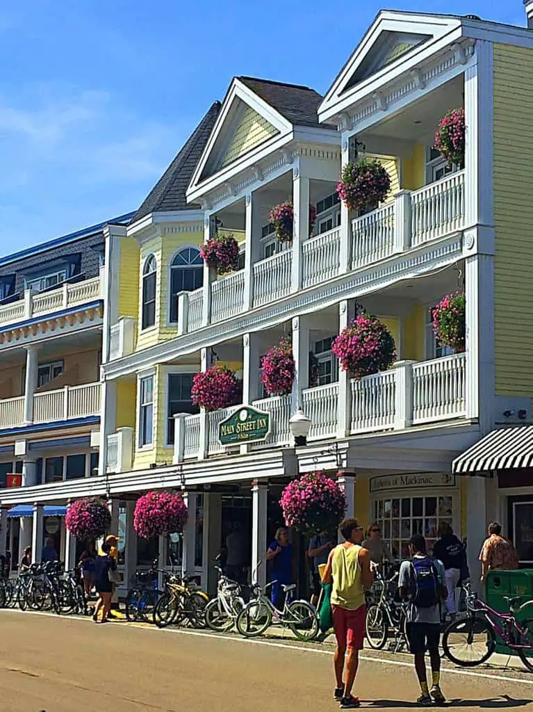 main street on mackinac island