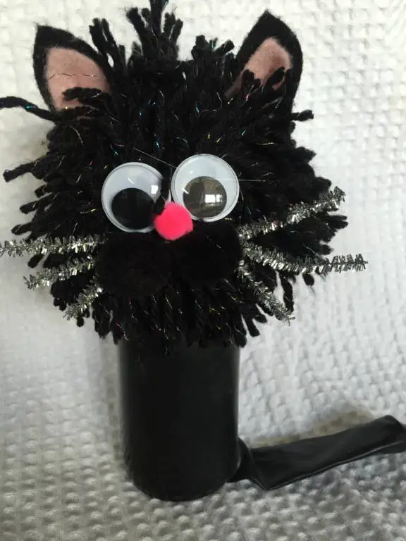 balloon bottle black cat