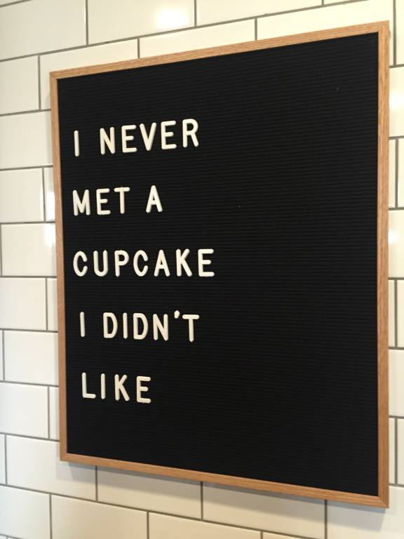 never met a cupcake never met a cupcake