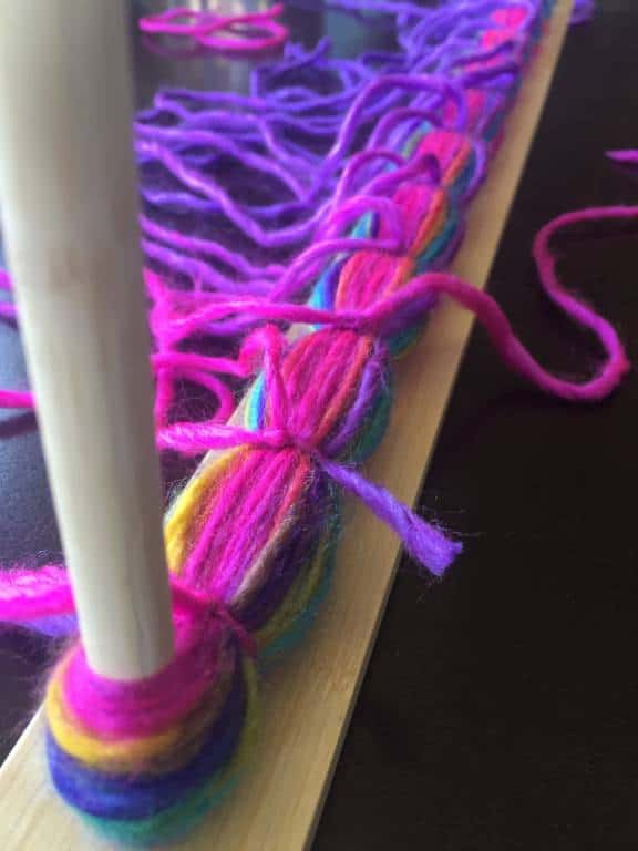 how to use the craftastic pom pom maker how to use the craftastic pom pom maker