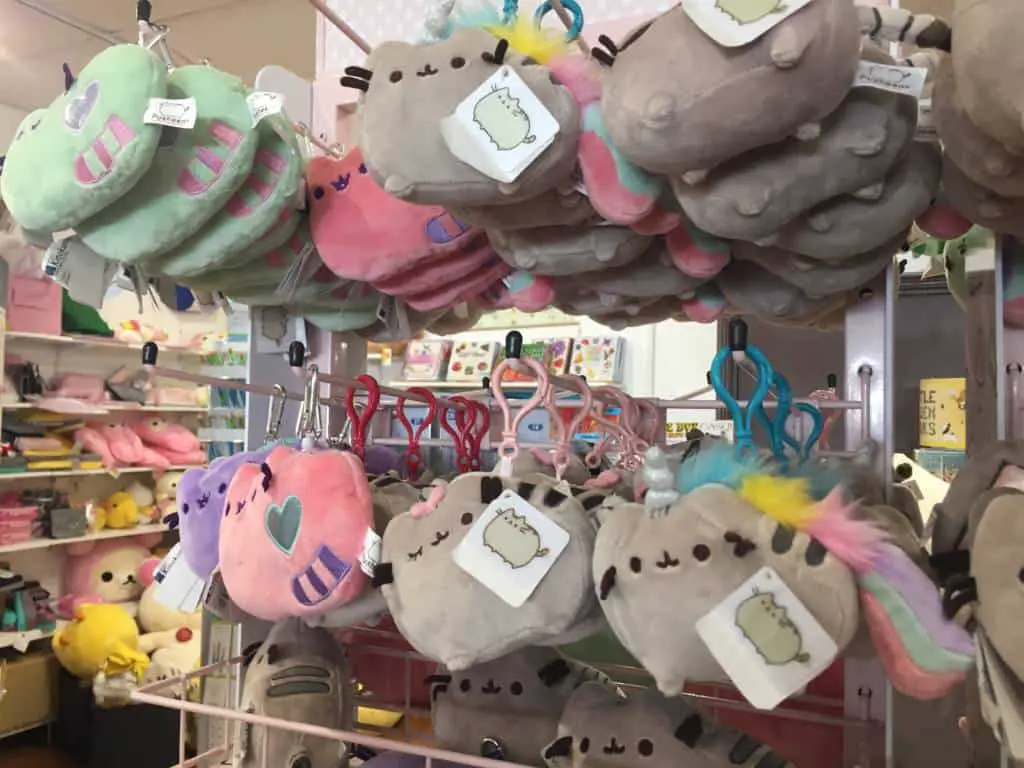 Pusheen heaven