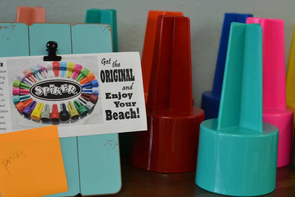 beach cup holders at makers on main