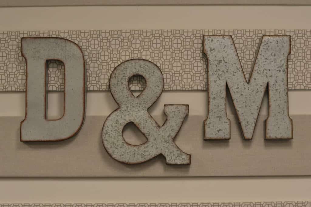 D&M sign