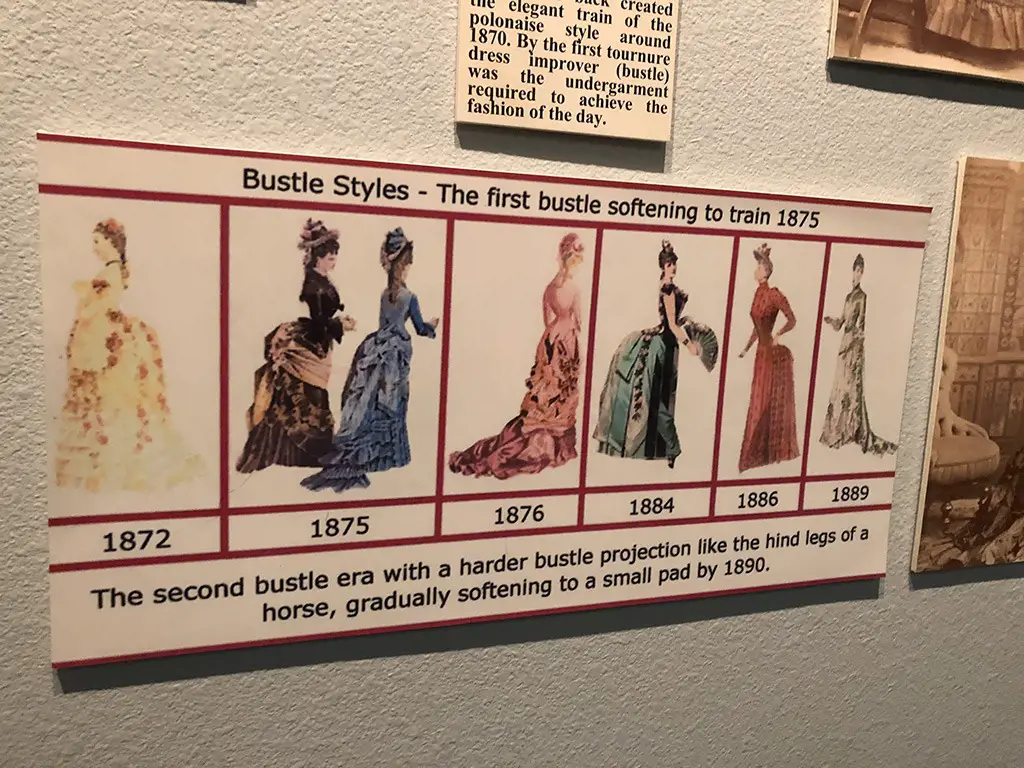 Texas Civil War Museum Victorian bustle