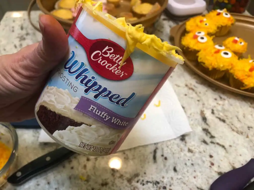 betty-crocker-whipped-frosting (1) Whipped frosting for chick cupcakes