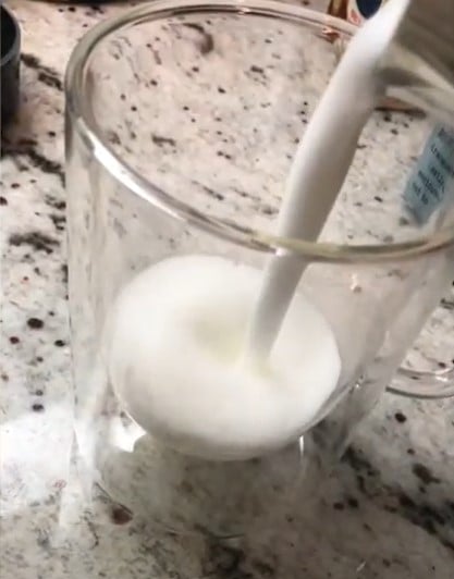 froth-regular-milk froth for latte - regular milk