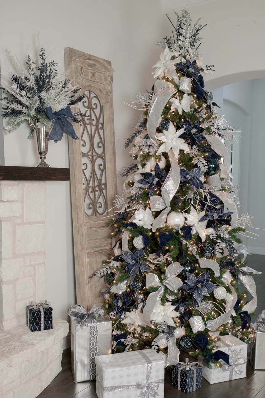 navy-and-silver-Christmas-tree navy tree decor