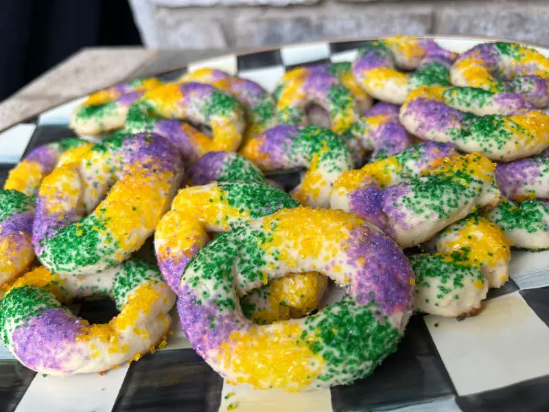 Easy and Delicious Mardi Gras Cookies