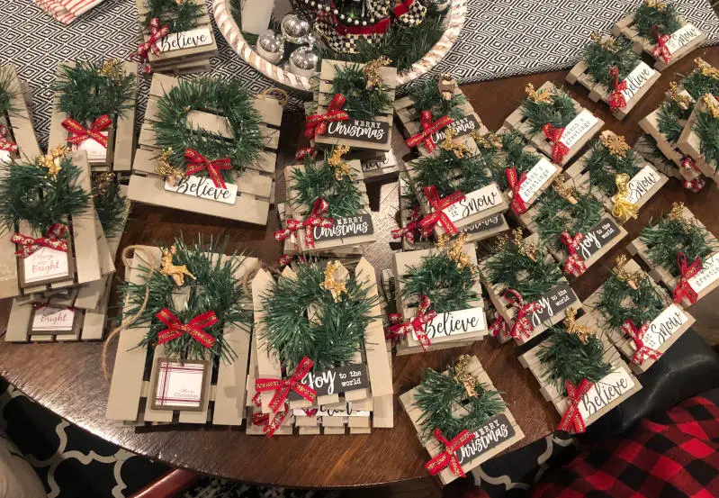 Mini Pallet Wreath craft