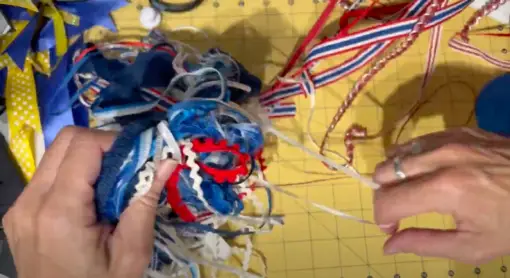bag tassel hack
